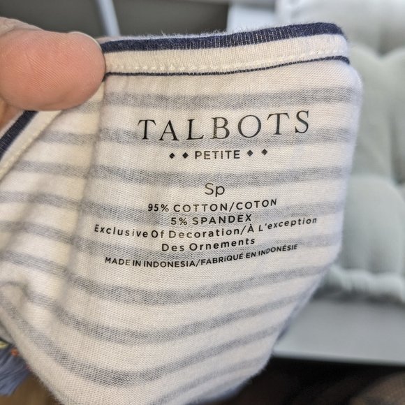 ⭐Talbots striped t-shirt - Picture 7 of 8